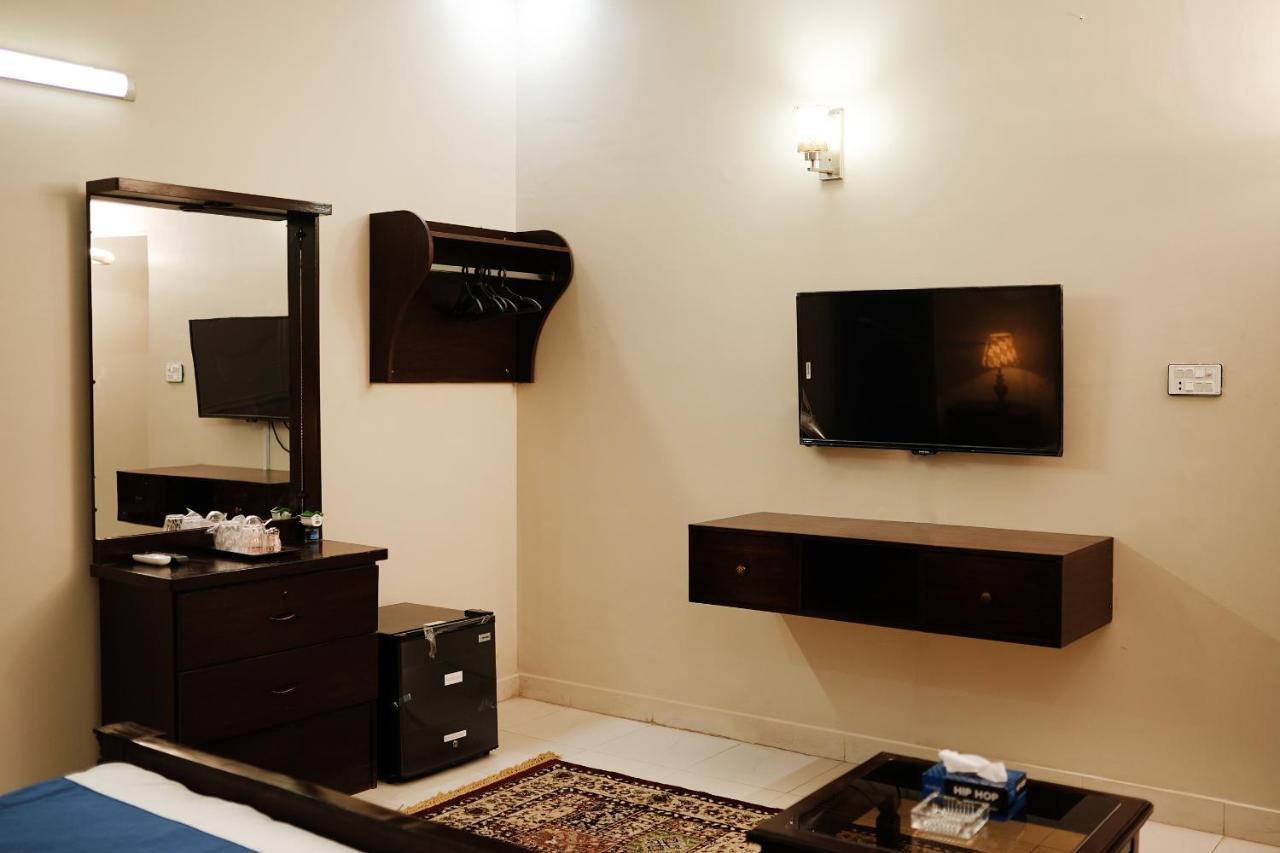 Diamond Lodge Карачі Екстер'єр фото