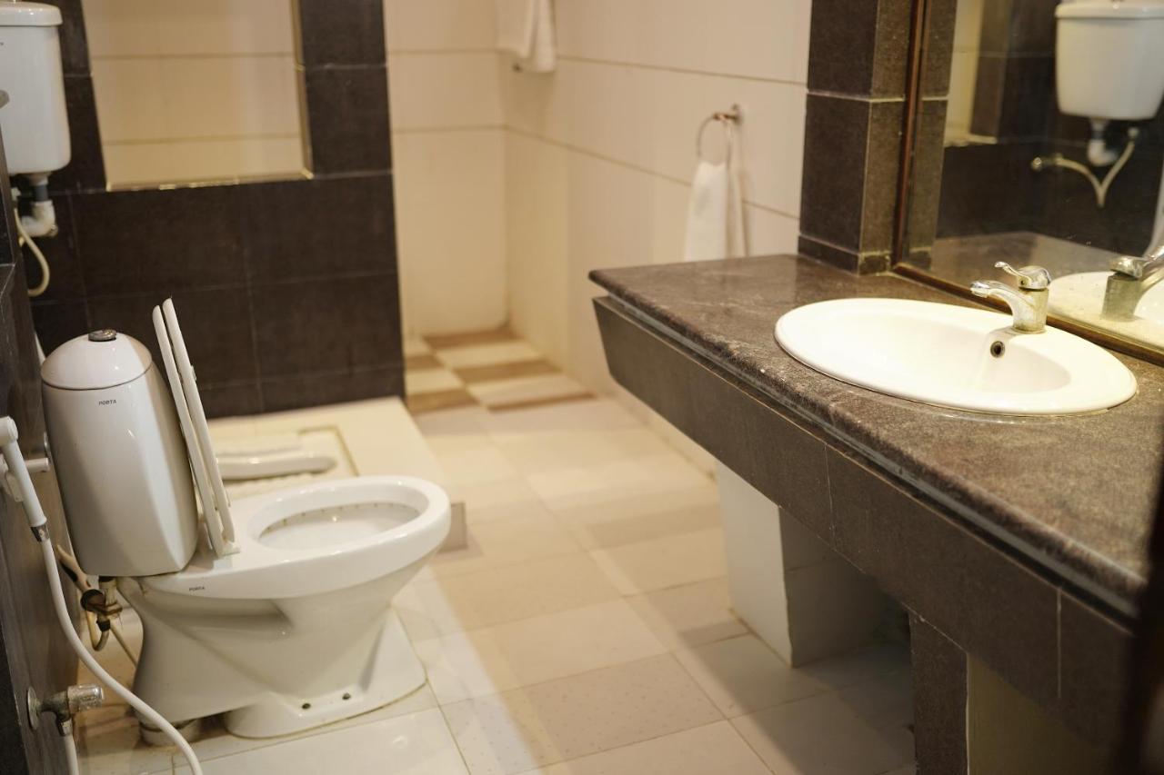 Diamond Lodge Карачі Екстер'єр фото